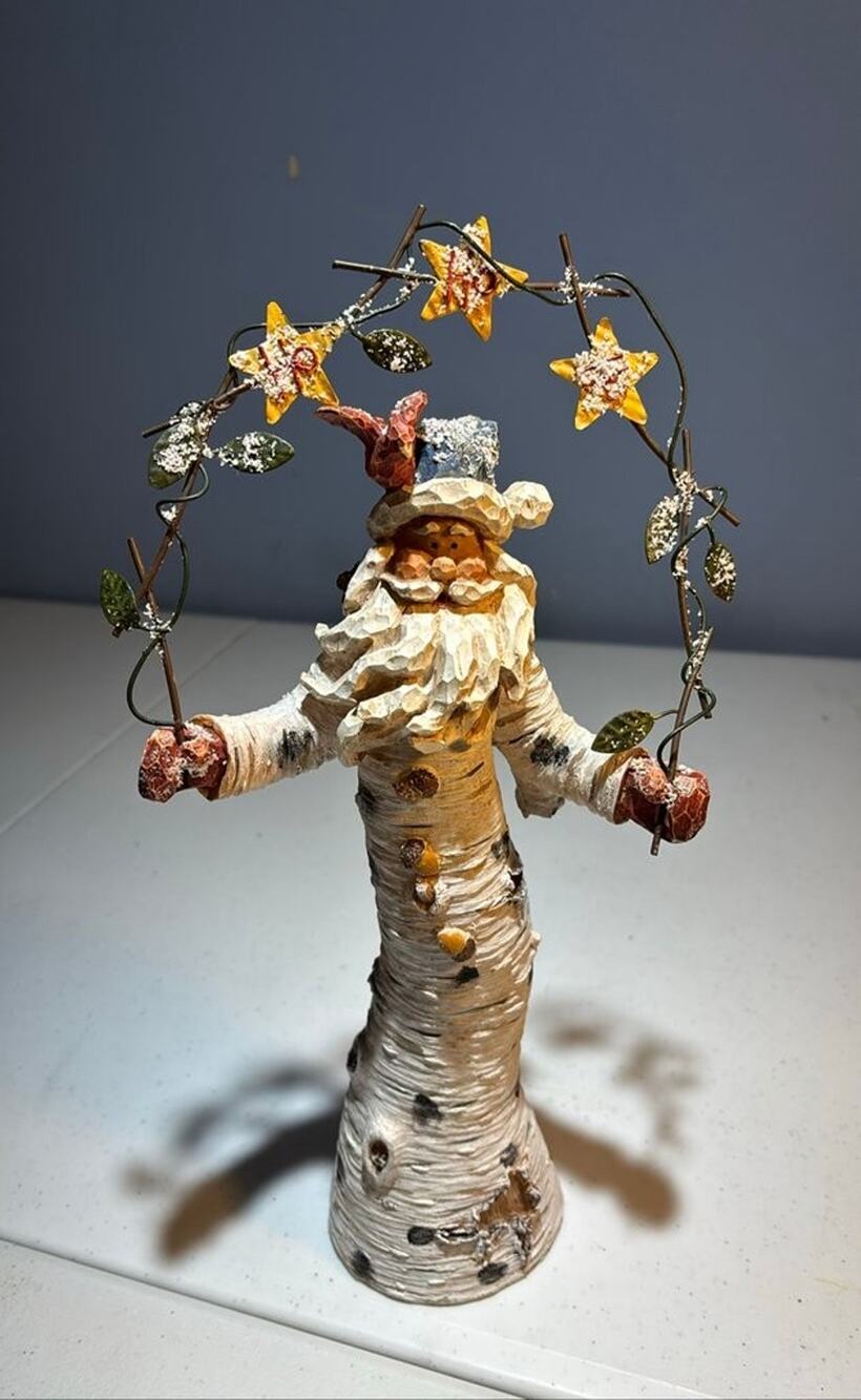 Wong's Santa Figurine with Star Garland